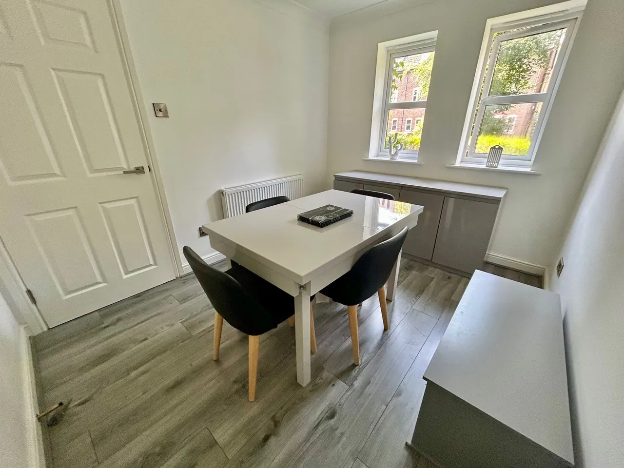 Pencarrow Close, Manchester, photo 19