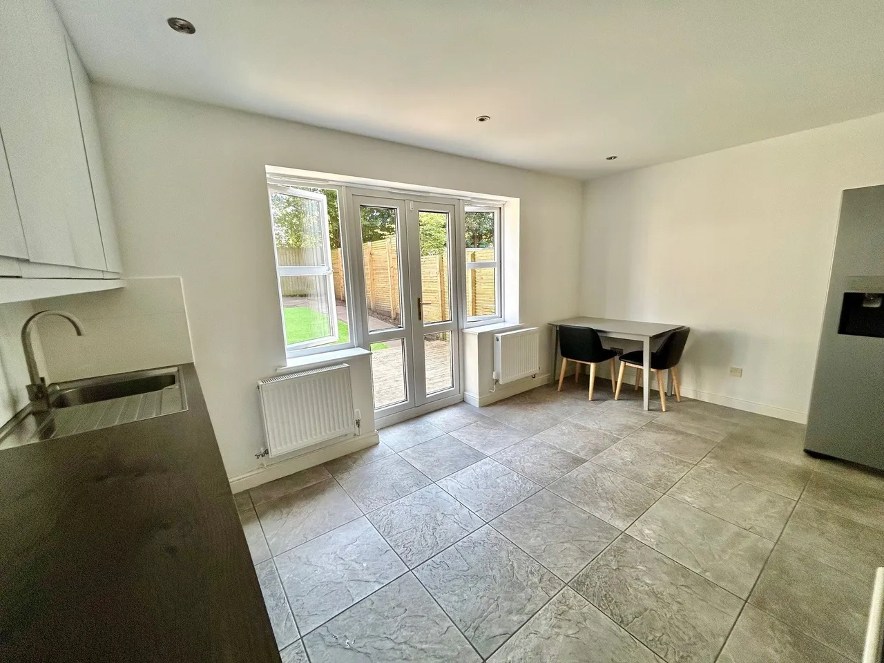 Pencarrow Close, Manchester, photo 15