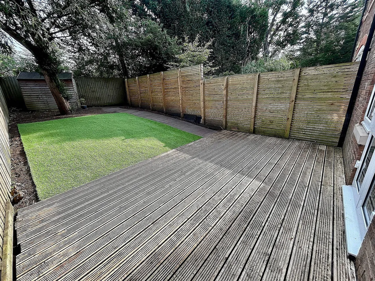 Pencarrow Close, Manchester, photo 4