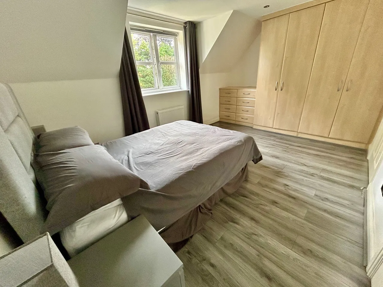 Pencarrow Close, Manchester, photo 23