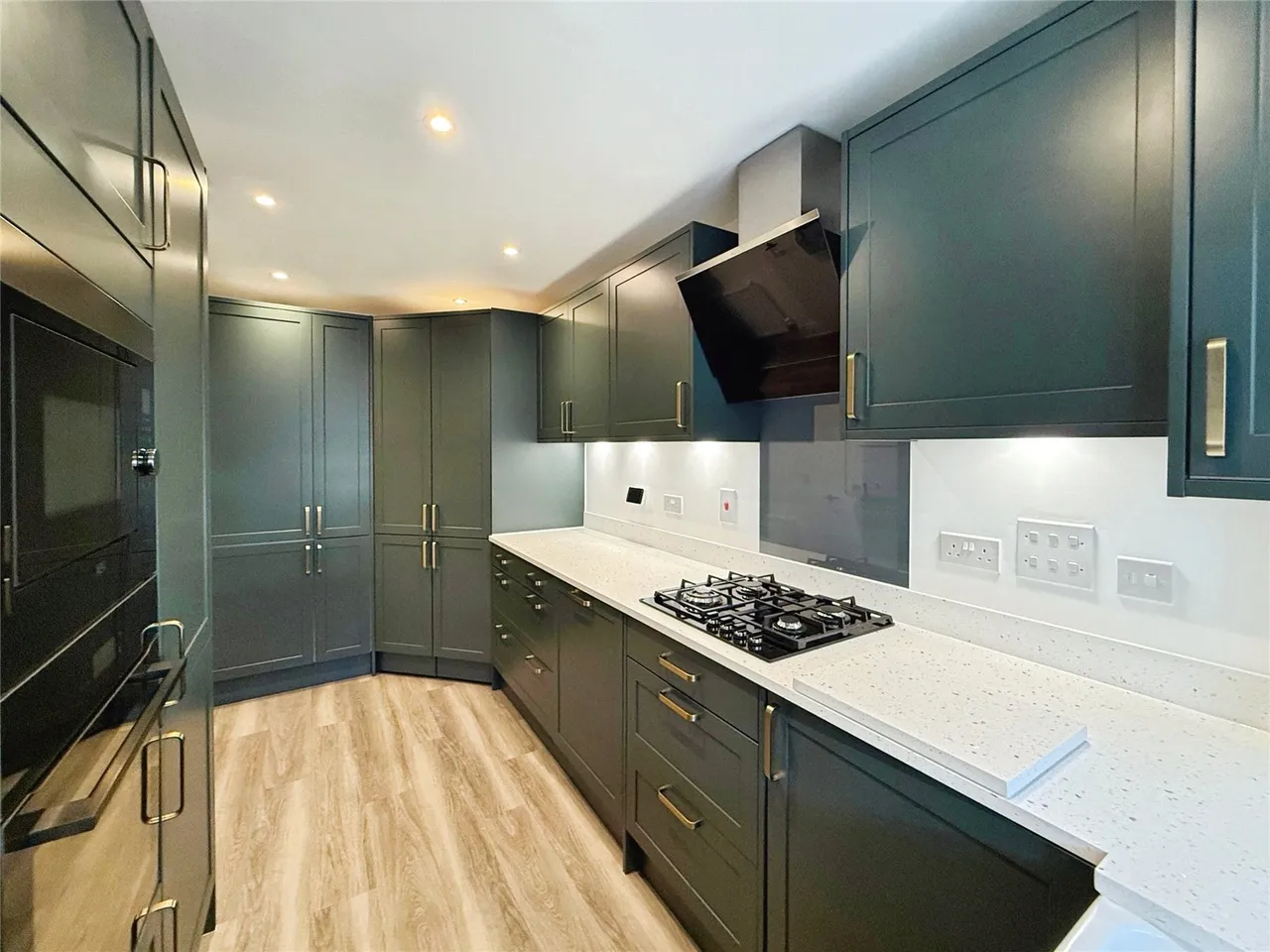 Hurley Drive, Bracknell, Berkshire, RG12 2GS, photo 3