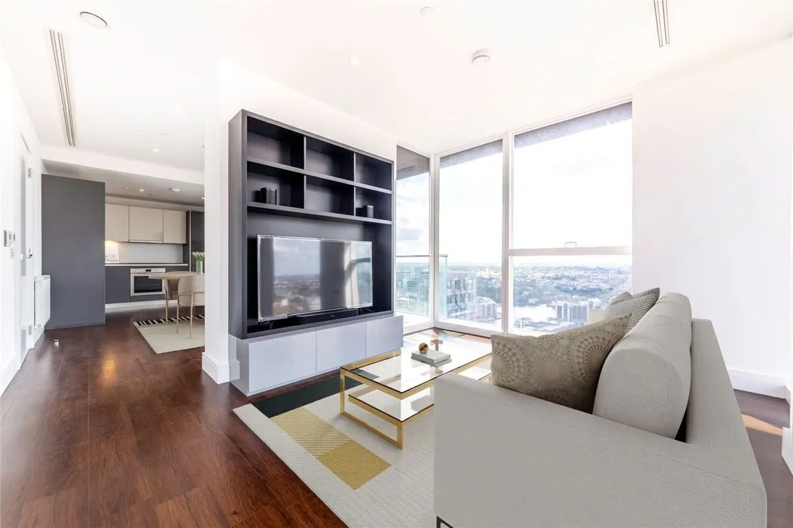 Harbour Way, London, photo 2