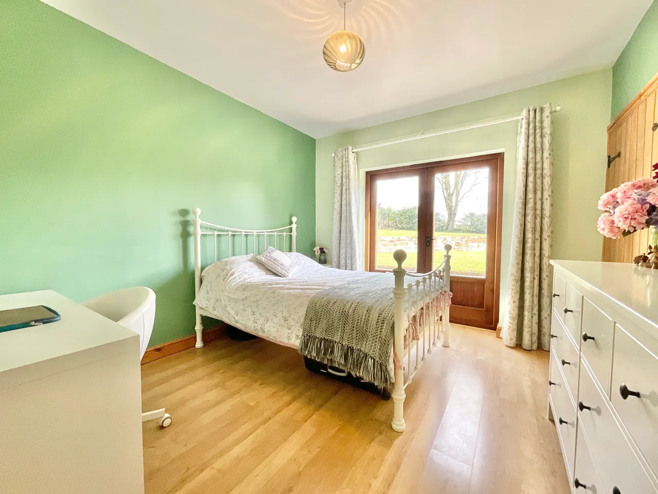 Masefield, Goldstone, TF9, photo 19