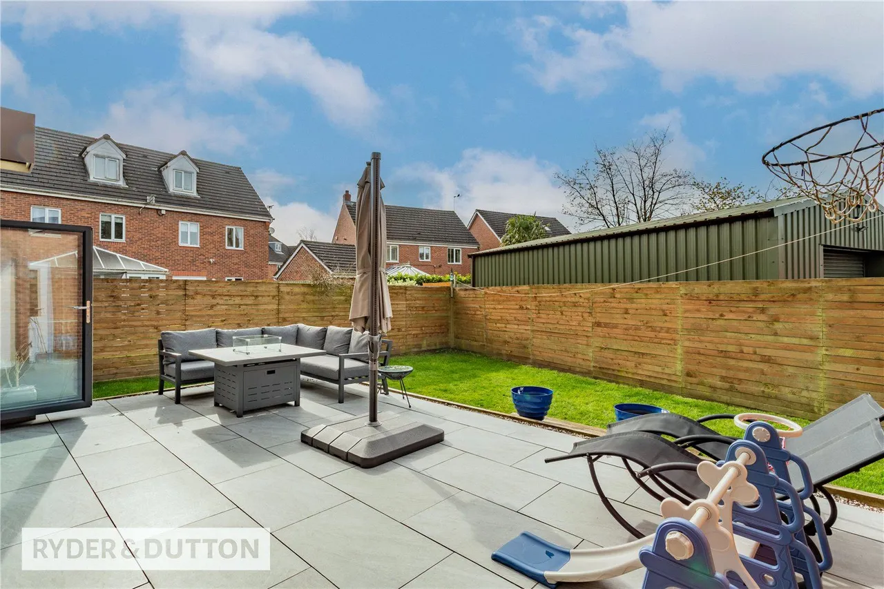 Hendon Grove, Heywood, OL10, photo 26