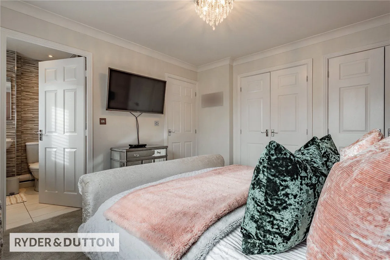 Hendon Grove, Heywood, OL10, photo 15