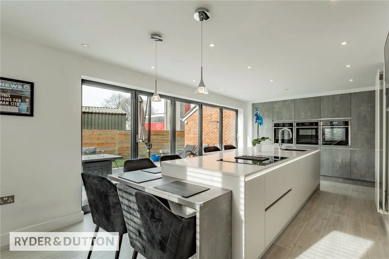 Hendon Grove, Heywood, OL10, photo 4