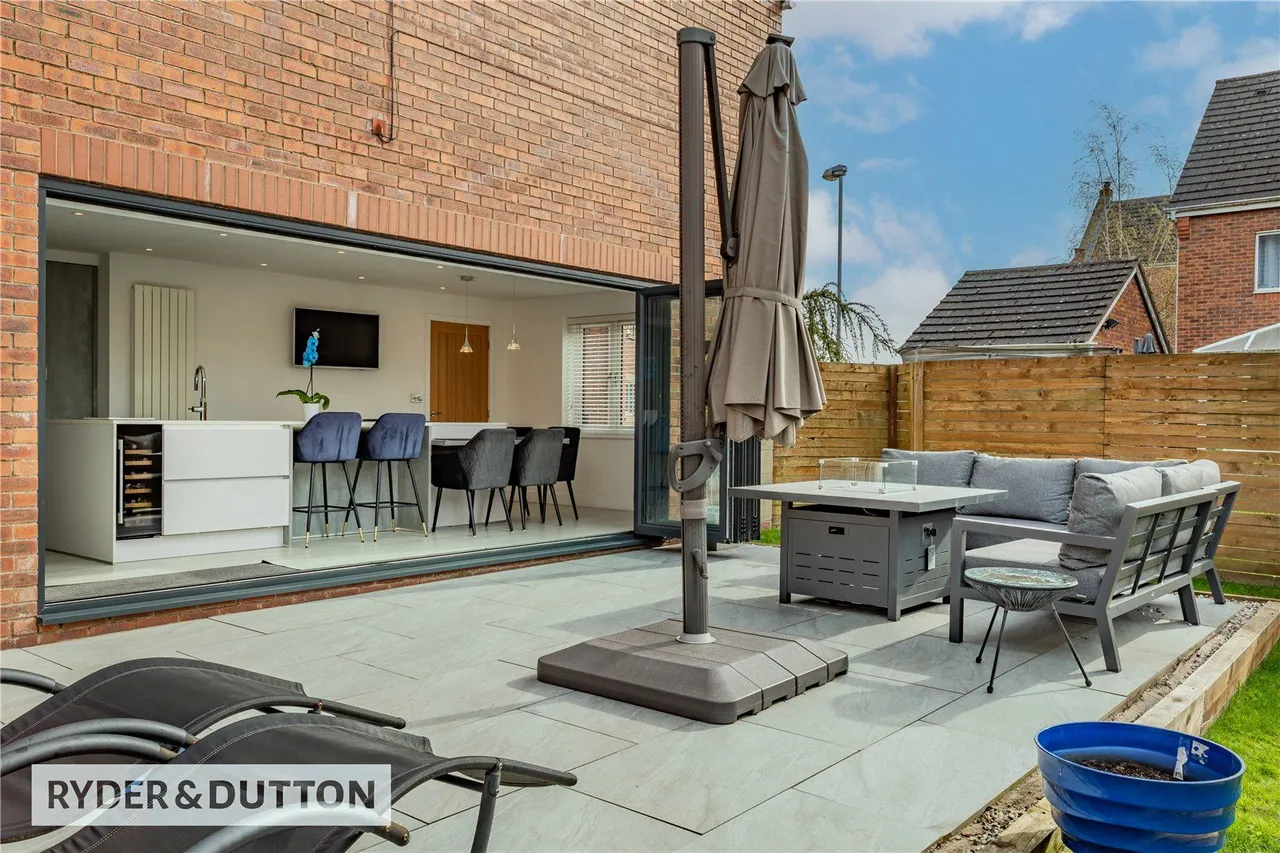 Hendon Grove, Heywood, OL10, photo 27