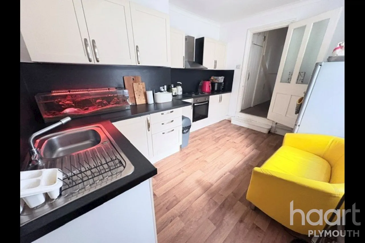 Trematon Terrace, Plymouth, PL4, photo 5