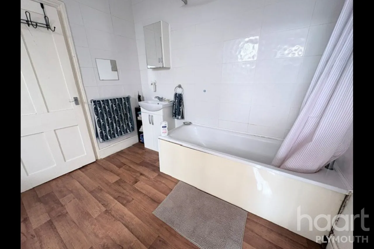 Trematon Terrace, Plymouth, PL4, photo 15