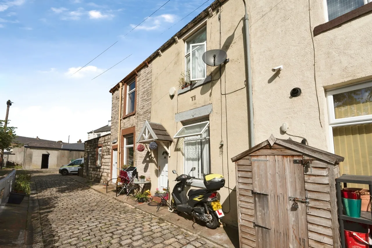 Sussex Street, Nelson, BB9, photo 2