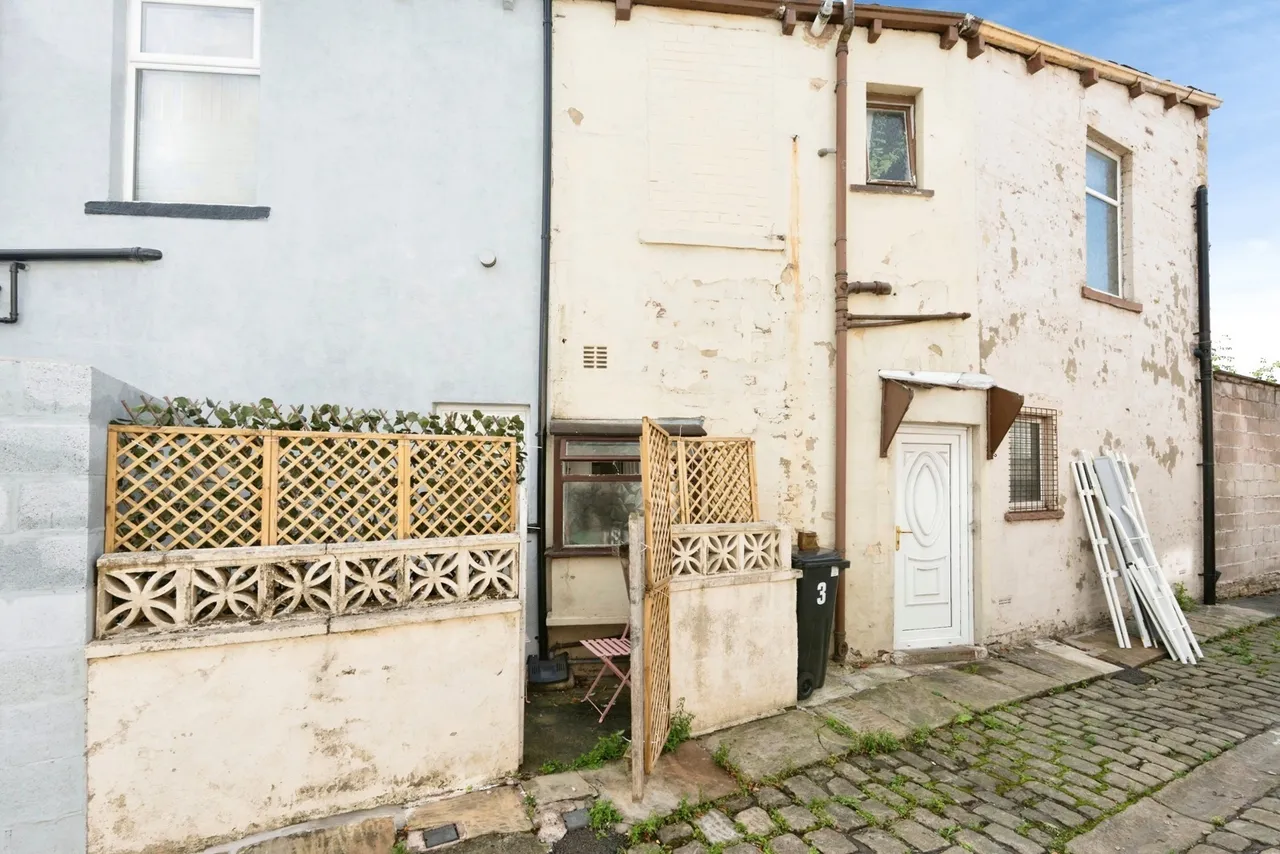 Sussex Street, Nelson, BB9, photo 16