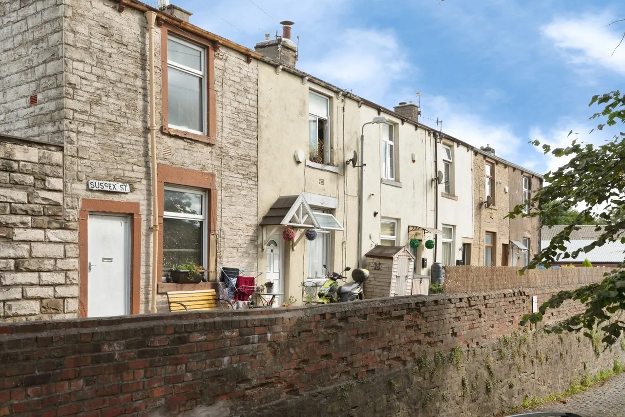 1 bed house for sale, Sussex Street, Nelson, BB9