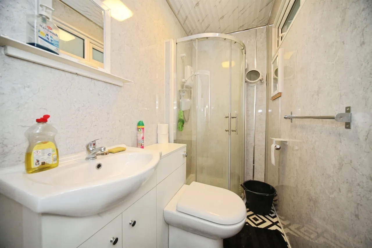 Toddington Road, Luton, LU4, photo 15