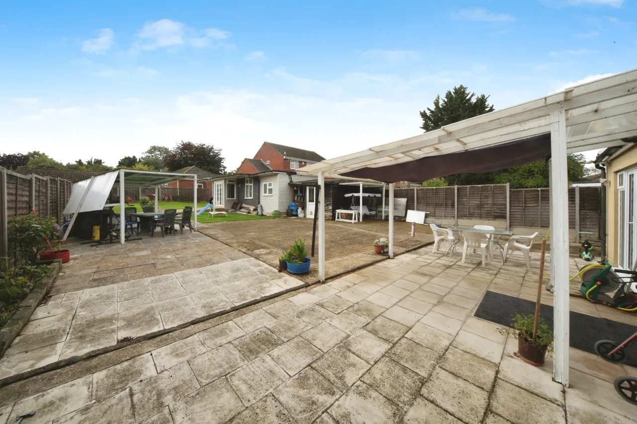 Toddington Road, Luton, LU4, photo 17