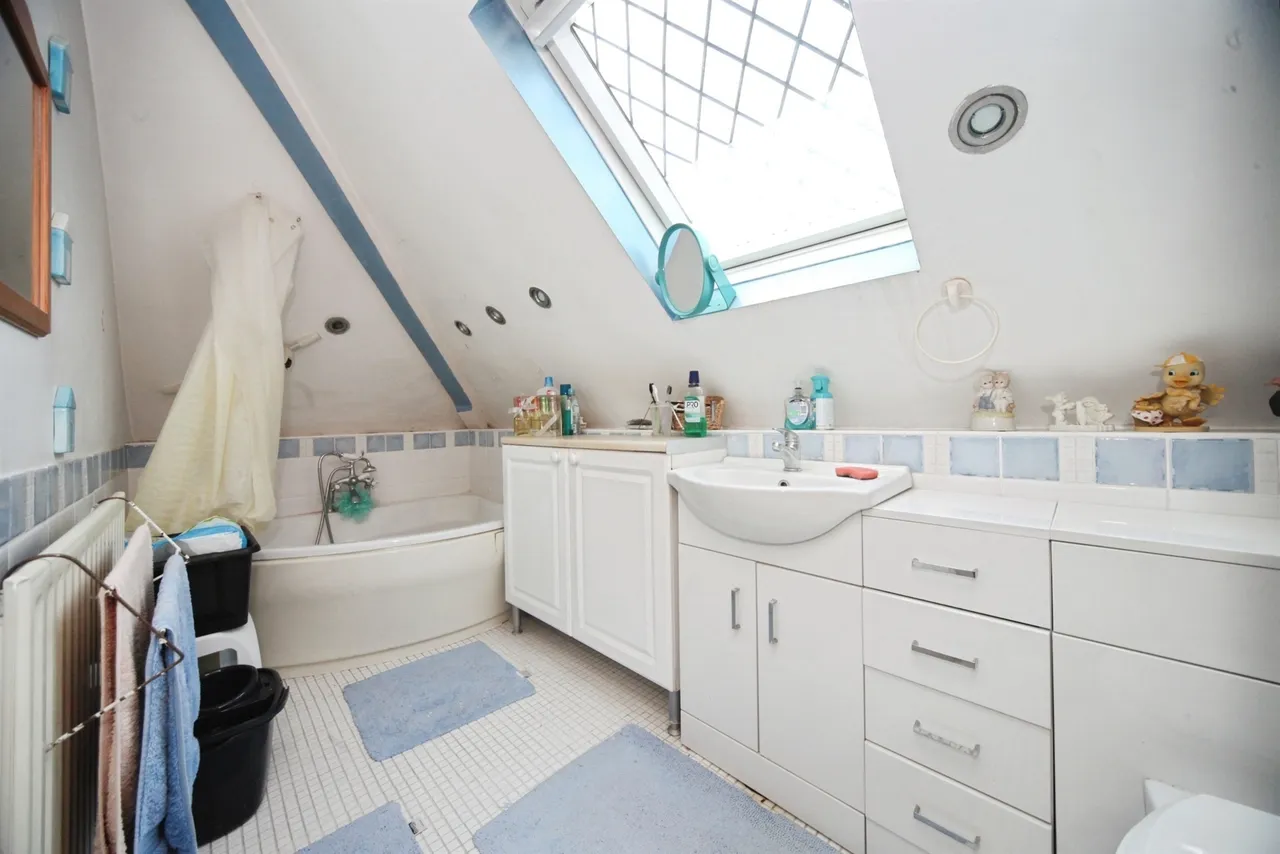 Toddington Road, Luton, LU4, photo 12