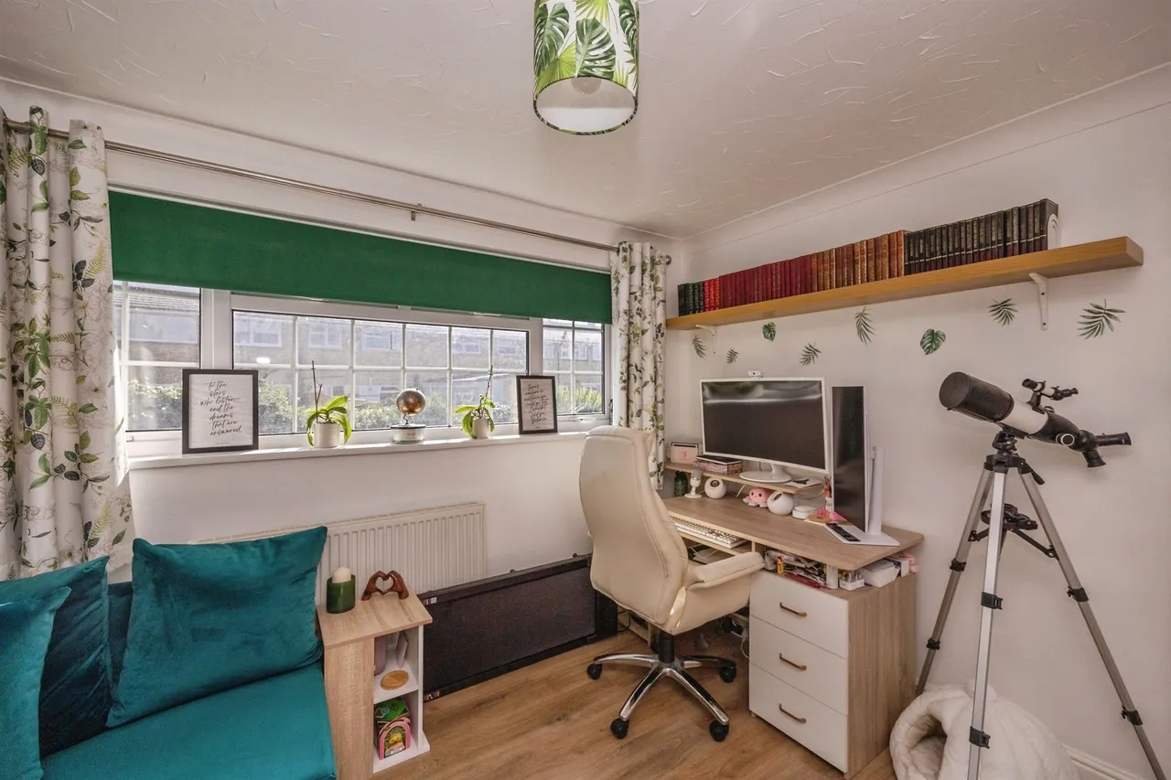 Millbrook Drive, Havant, PO9, photo 13