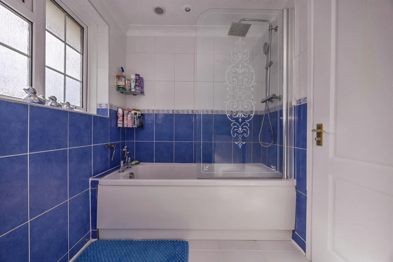 Millbrook Drive, Havant, PO9, photo 16