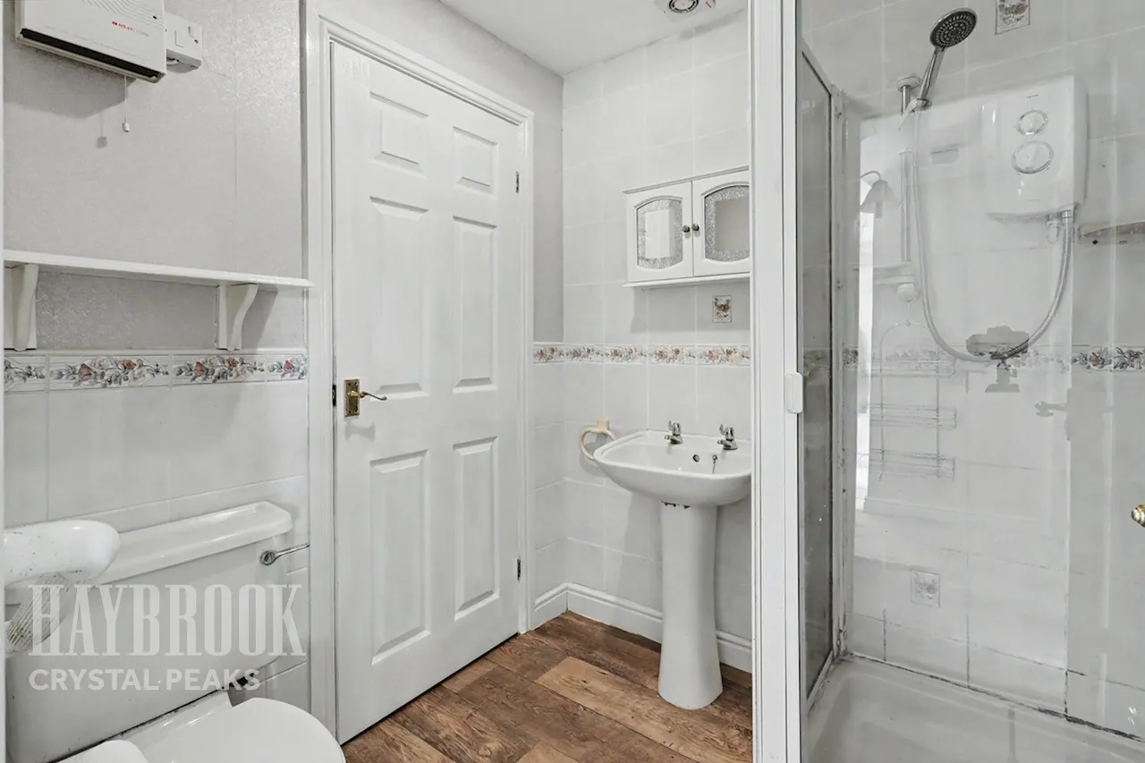Chapel Close, Clowne, photo 8