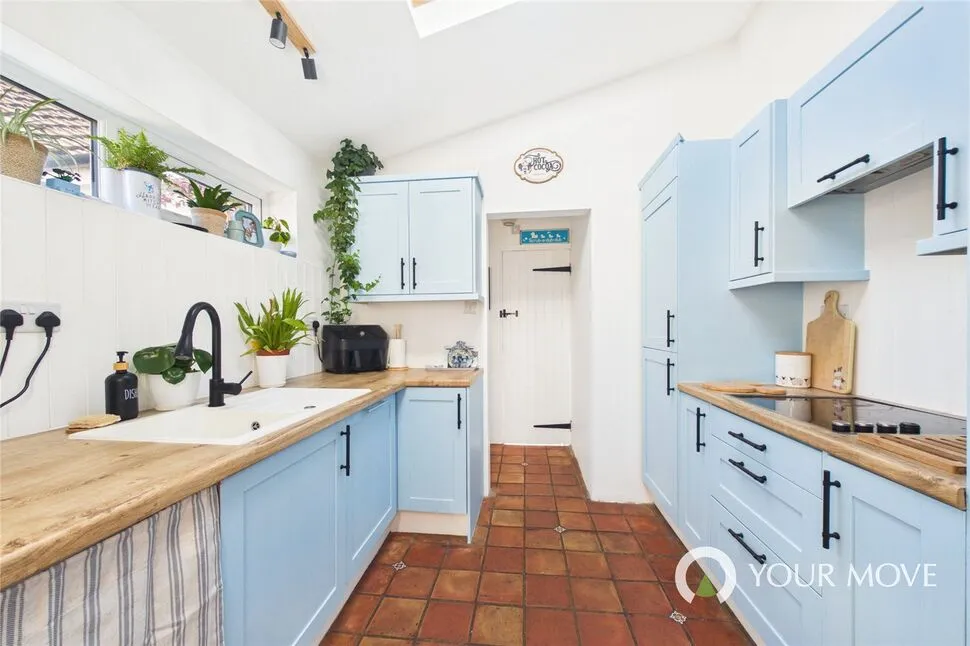 Beccles Road, Mutford, NR34, photo 3
