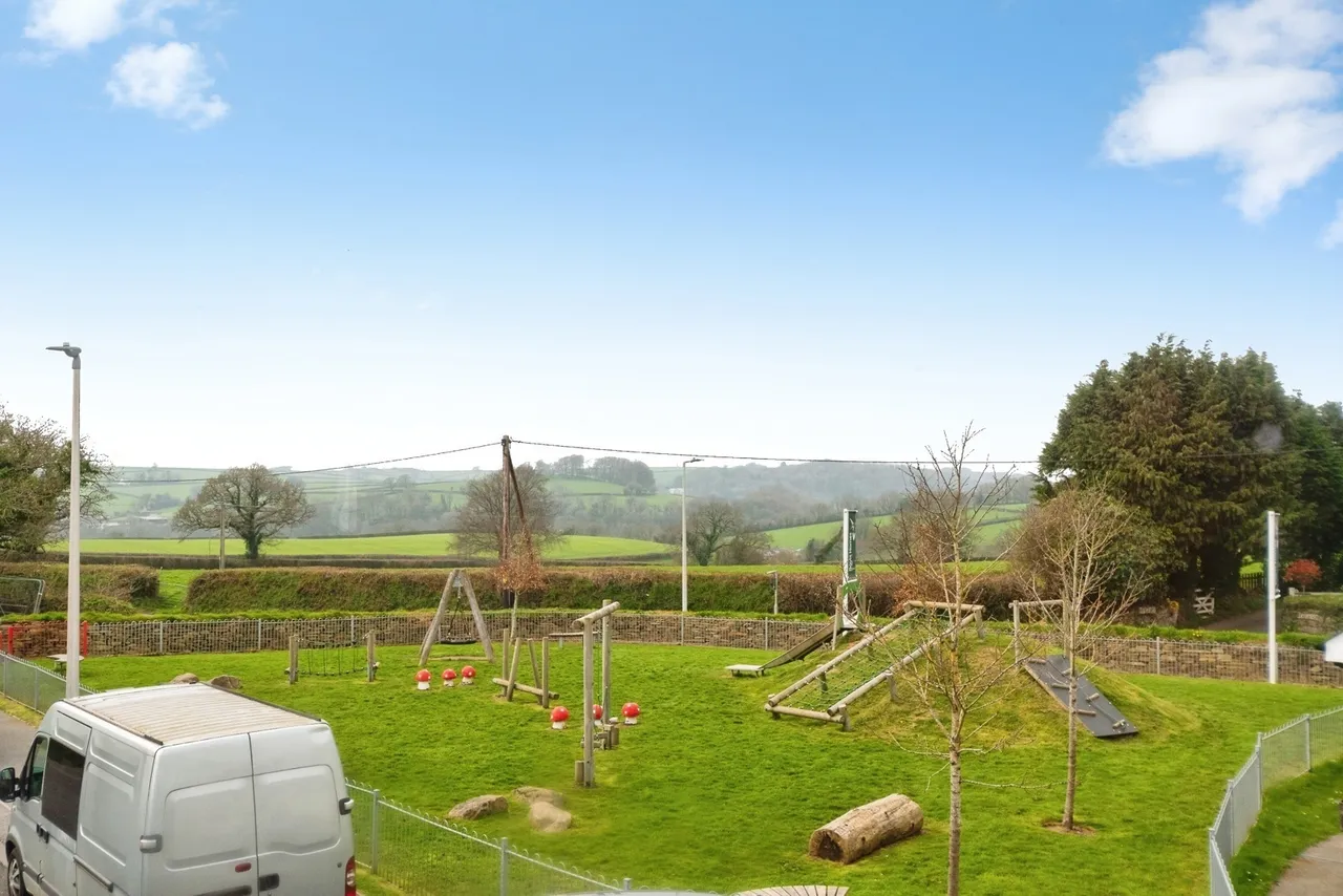 Swelltor Drive, Tavistock, PL19, photo 14