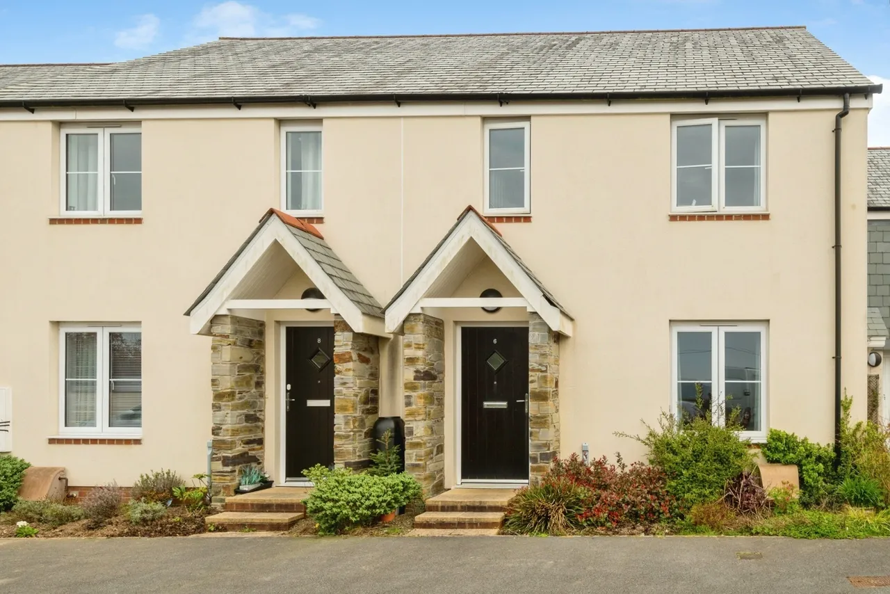 3 bed house for sale, Swelltor Drive, Tavistock, PL19