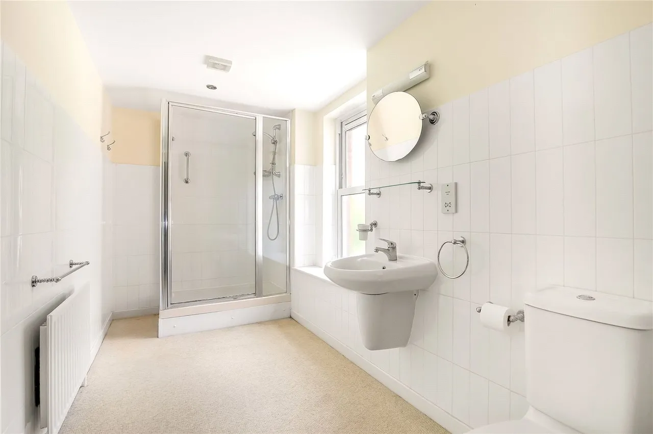 Shawford Road, Shawford, SO21, photo 8