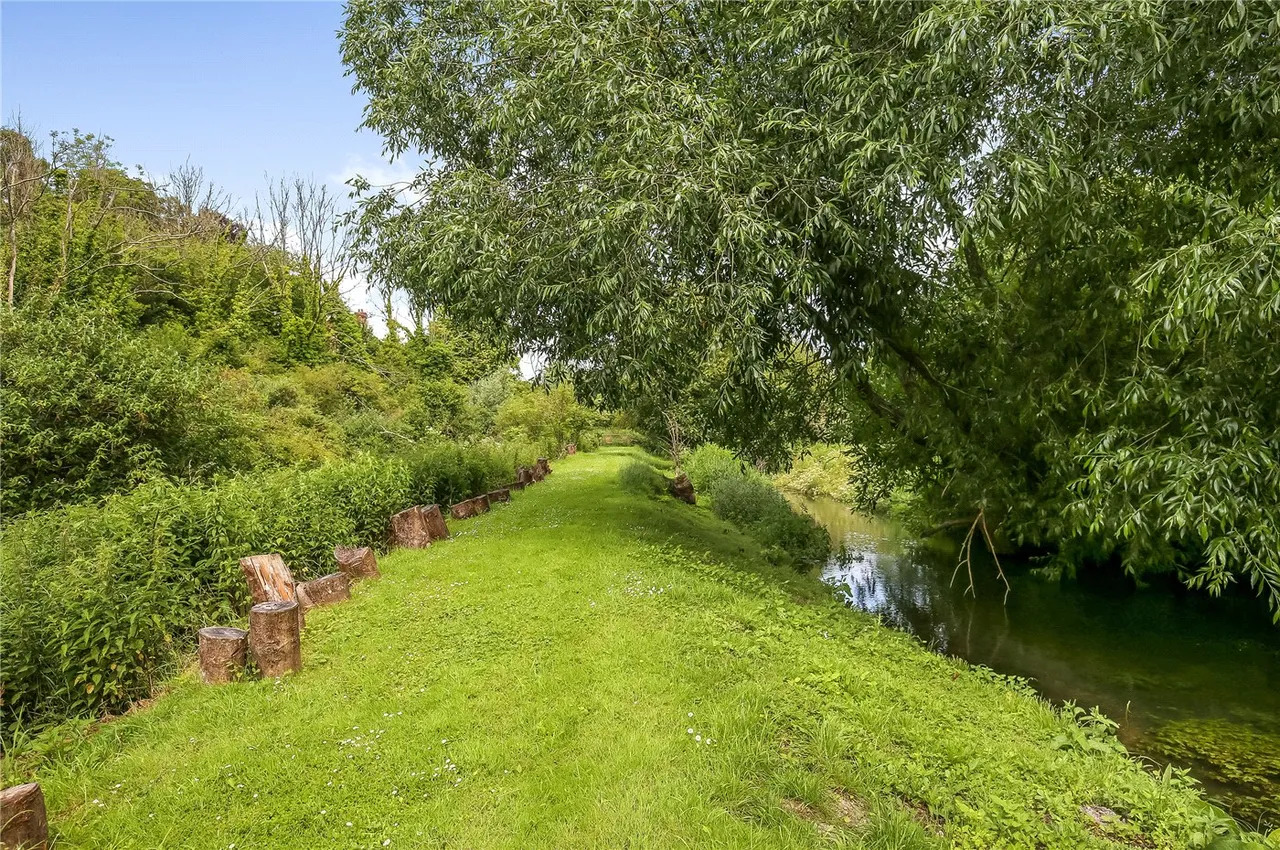Shawford Road, Shawford, SO21, photo 15