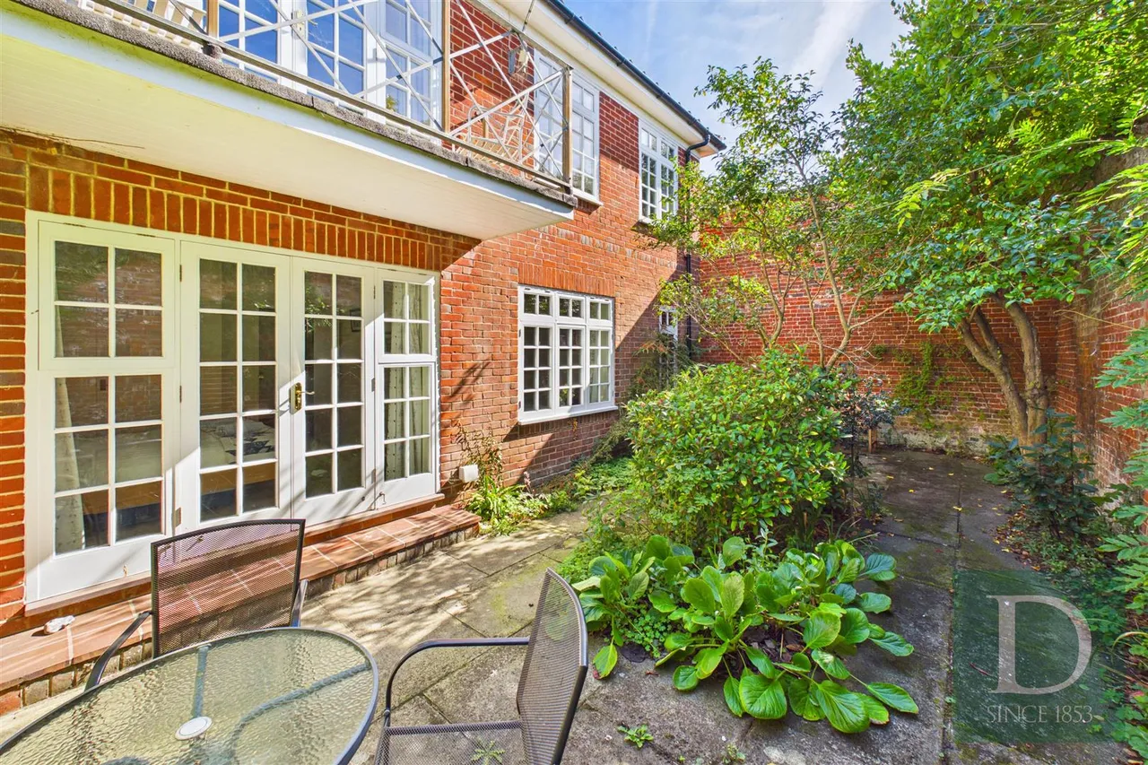 Manor Farm Close, Southwold, IP18, photo 21