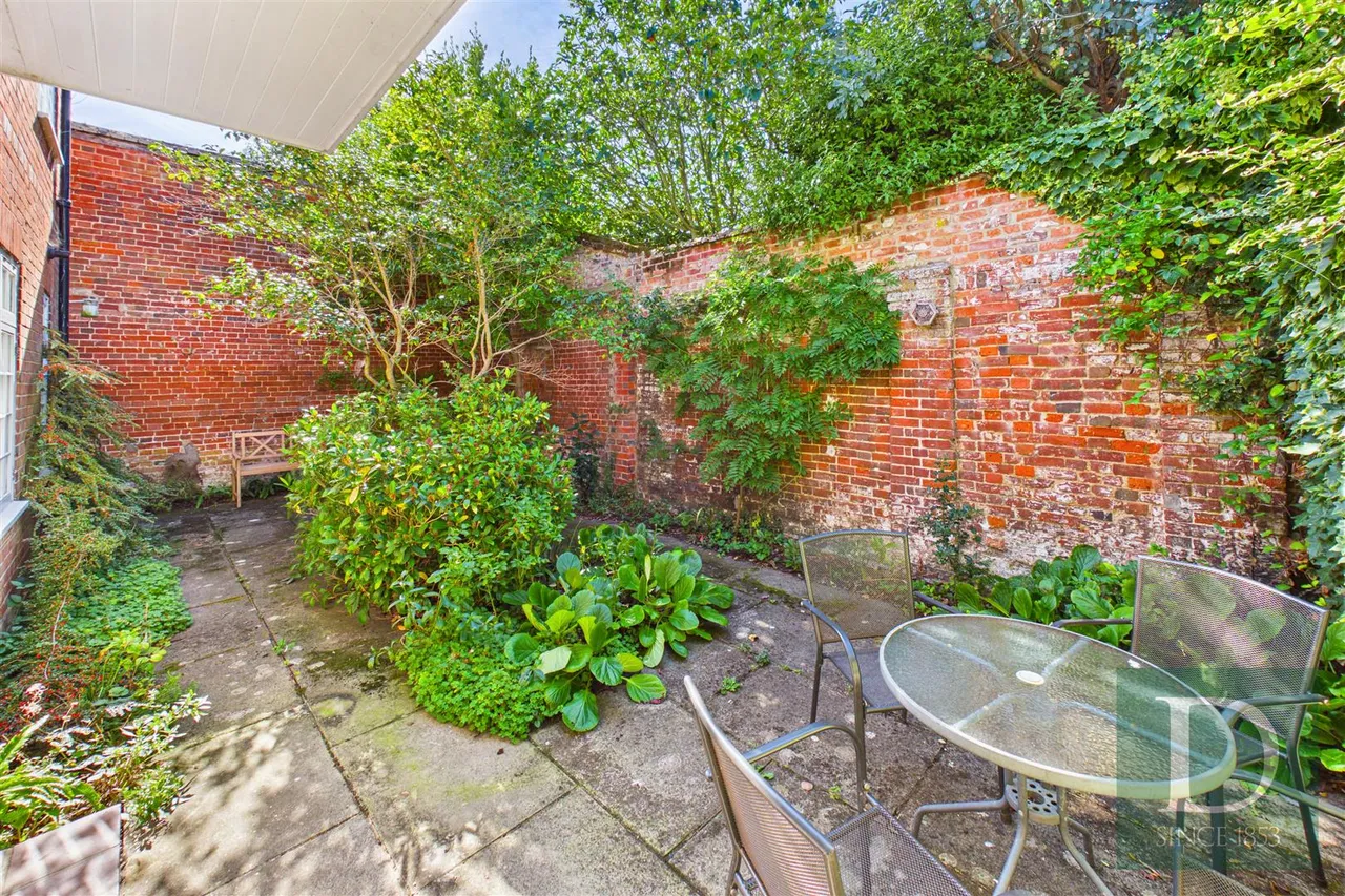 Manor Farm Close, Southwold, IP18, photo 22