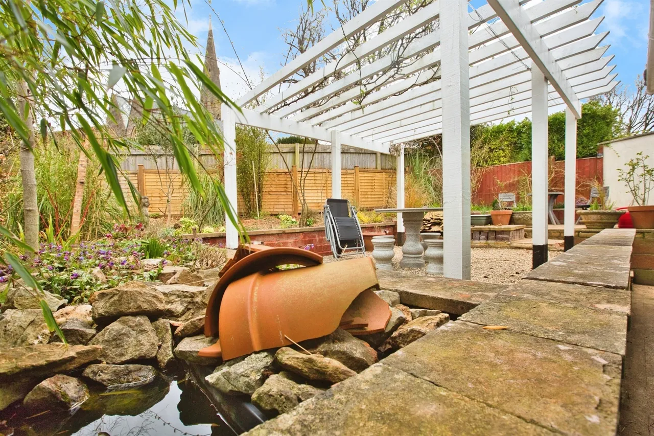 Woodbury Close, Wells, BA5, photo 15
