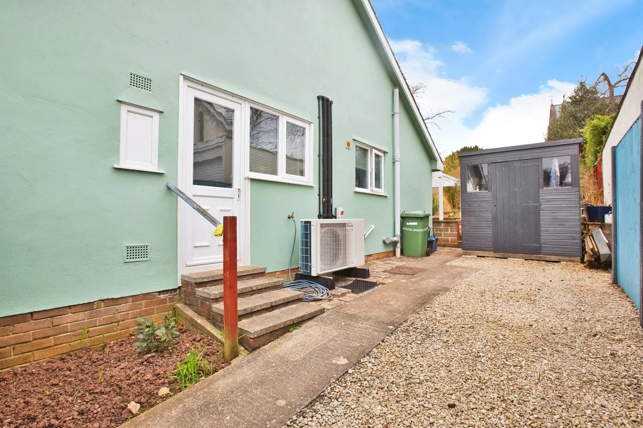 Woodbury Close, Wells, BA5, photo 18
