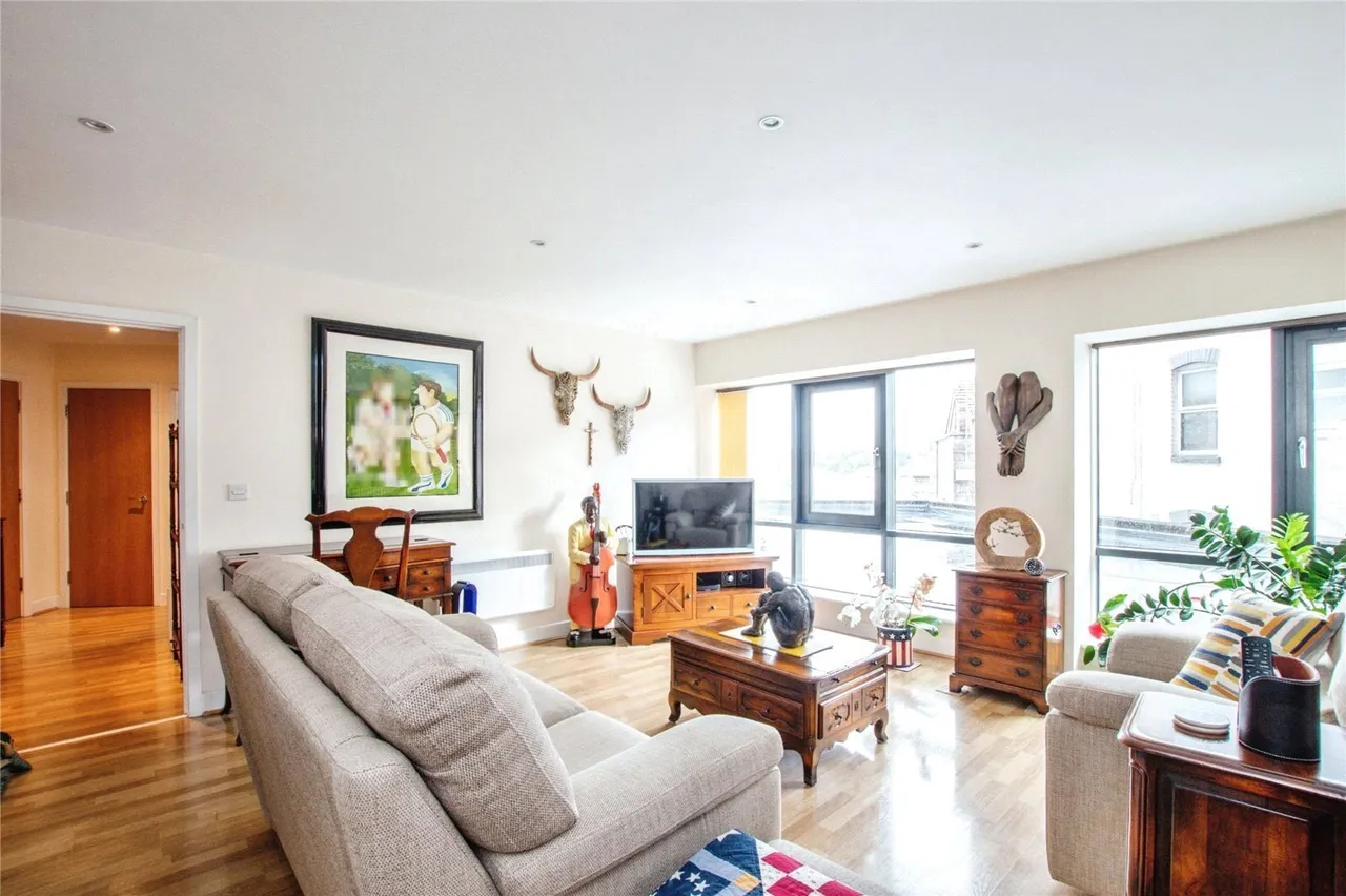 Commercial Road, Bournemouth, BH2, photo 3