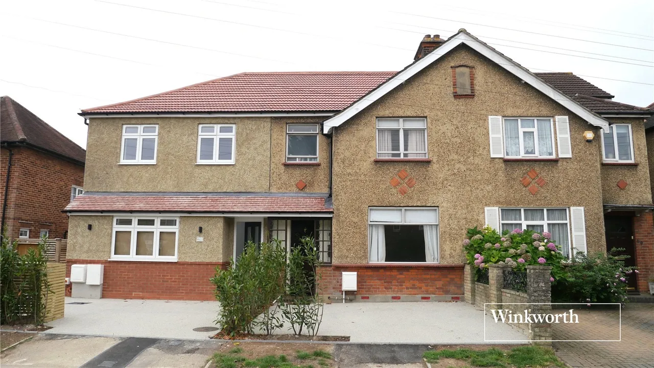 3 bed house for sale — Chesterfield Road, Barnet, EN5