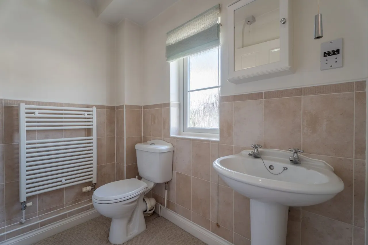Buckland Close, Bideford, EX39, photo 14