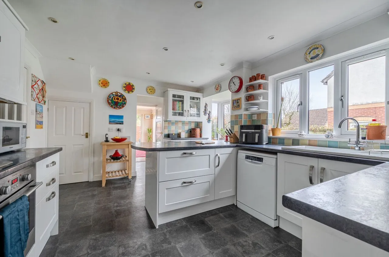 Gipsy Lane, Warminster, BA12, photo 10