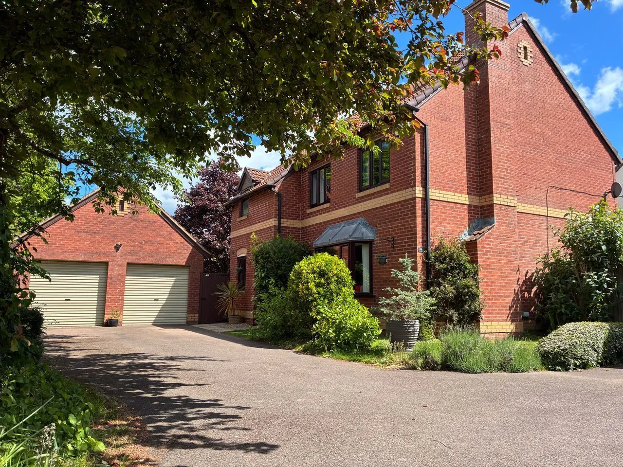 4 bed house for sale, Gipsy Lane, Warminster, BA12