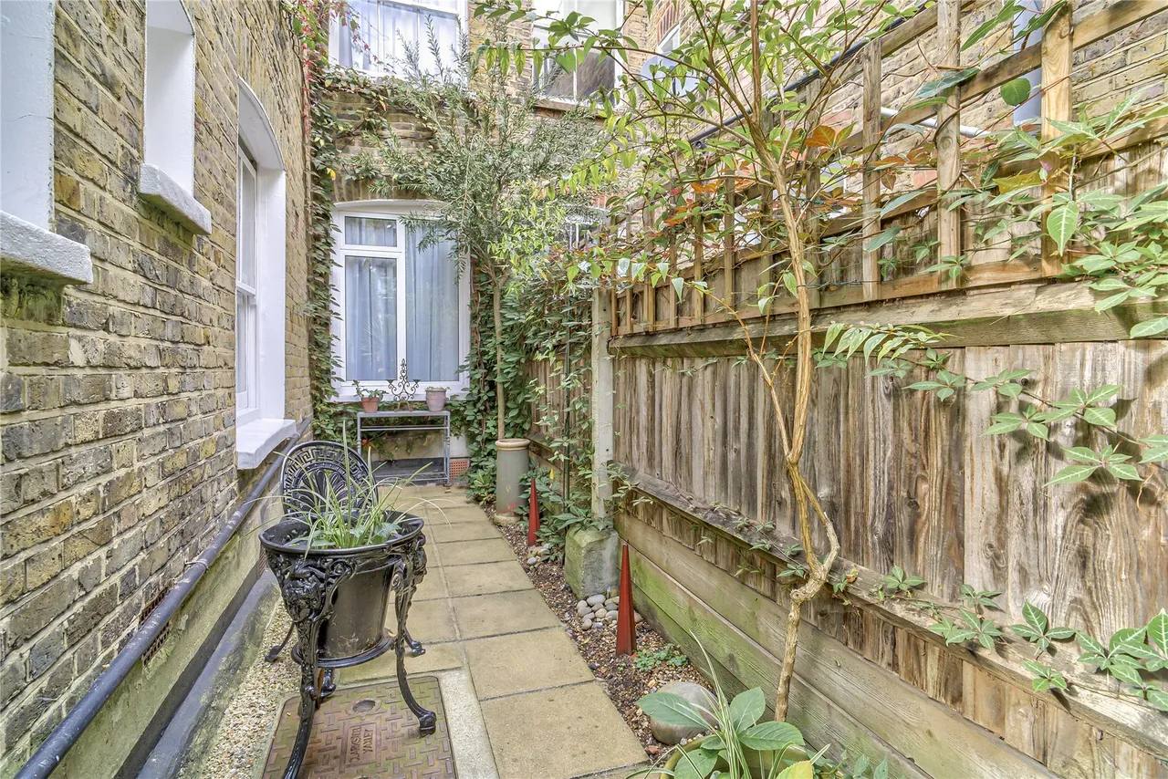 Goldsboro Road, London, SW8, photo 7