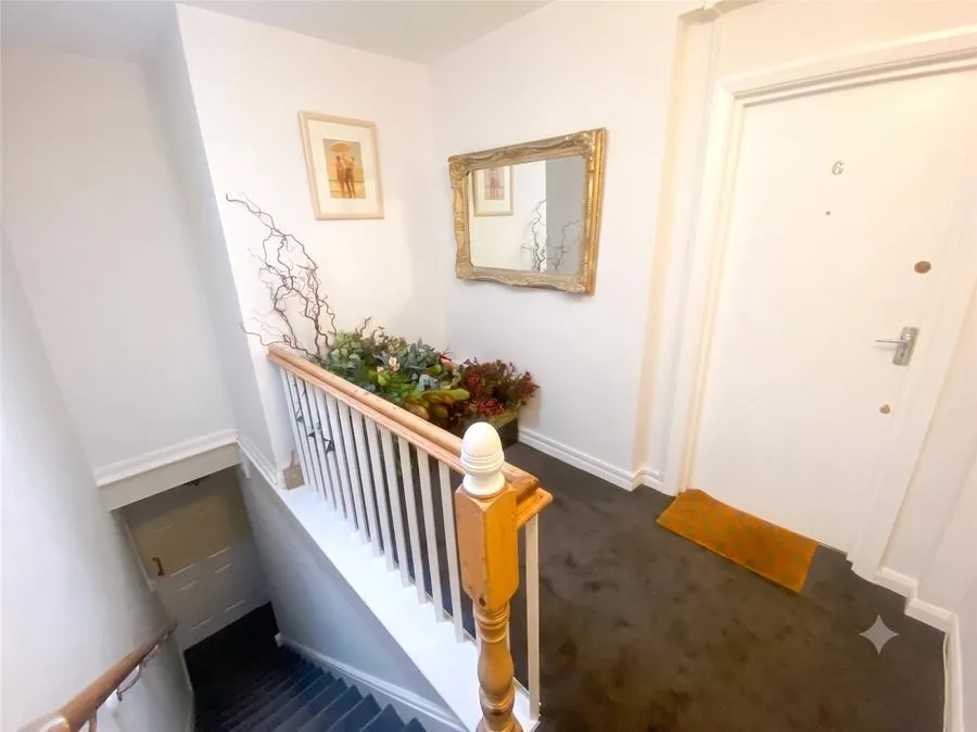London Road, Camberley, GU15, photo 21