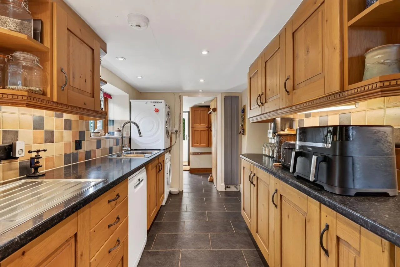 Pengelly, Llangwyryfon, SY23, photo 12