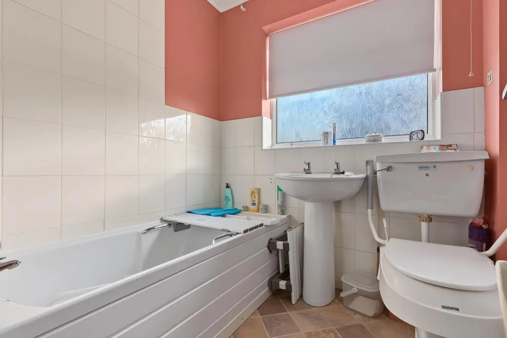 Meadow Court, Littleport, CB6, photo 9