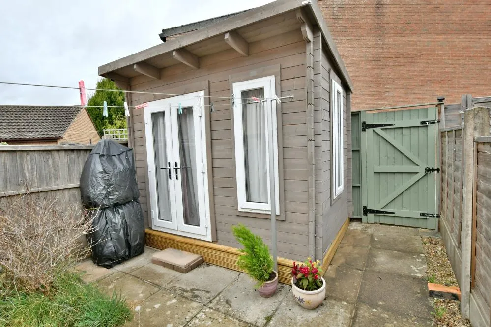 Old Farm Gardens, Blandford, DT11, photo 12