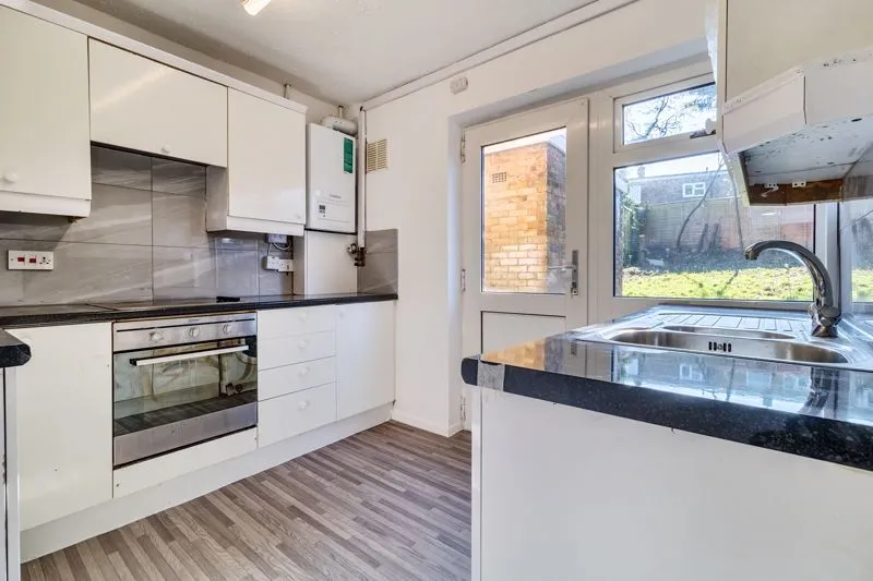 Foxglove Close, Hatfield AL10 8PH, photo 12