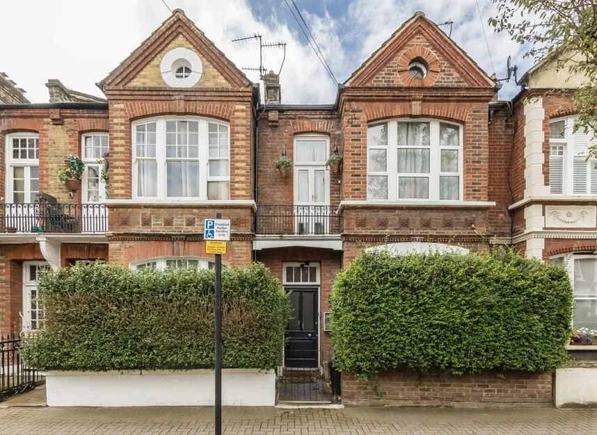2 bed flat to rent, Norroy Road, Putney, SW15