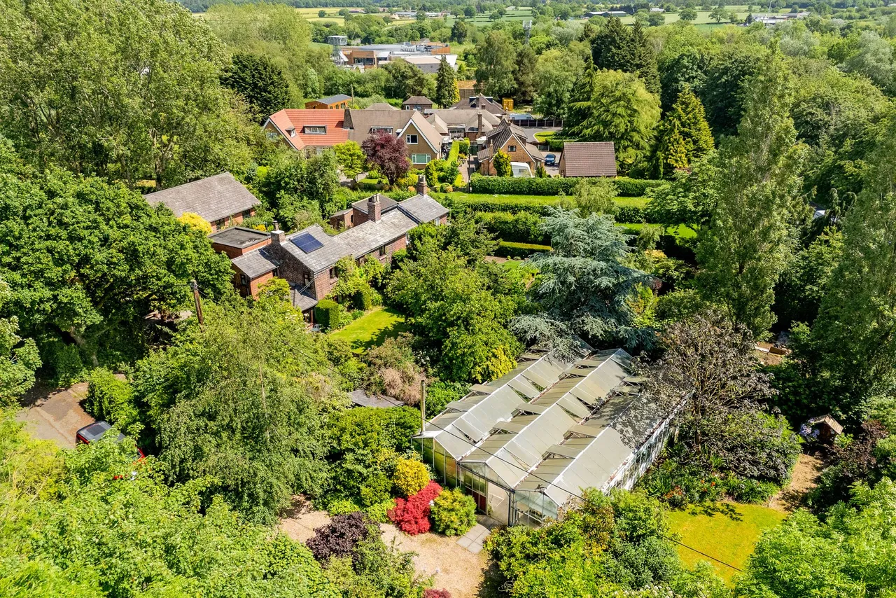 Lymm, photo 66