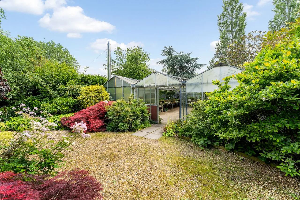 Lymm, photo 60
