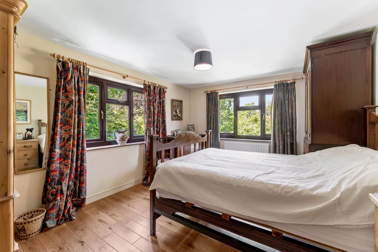 Lymm, photo 18