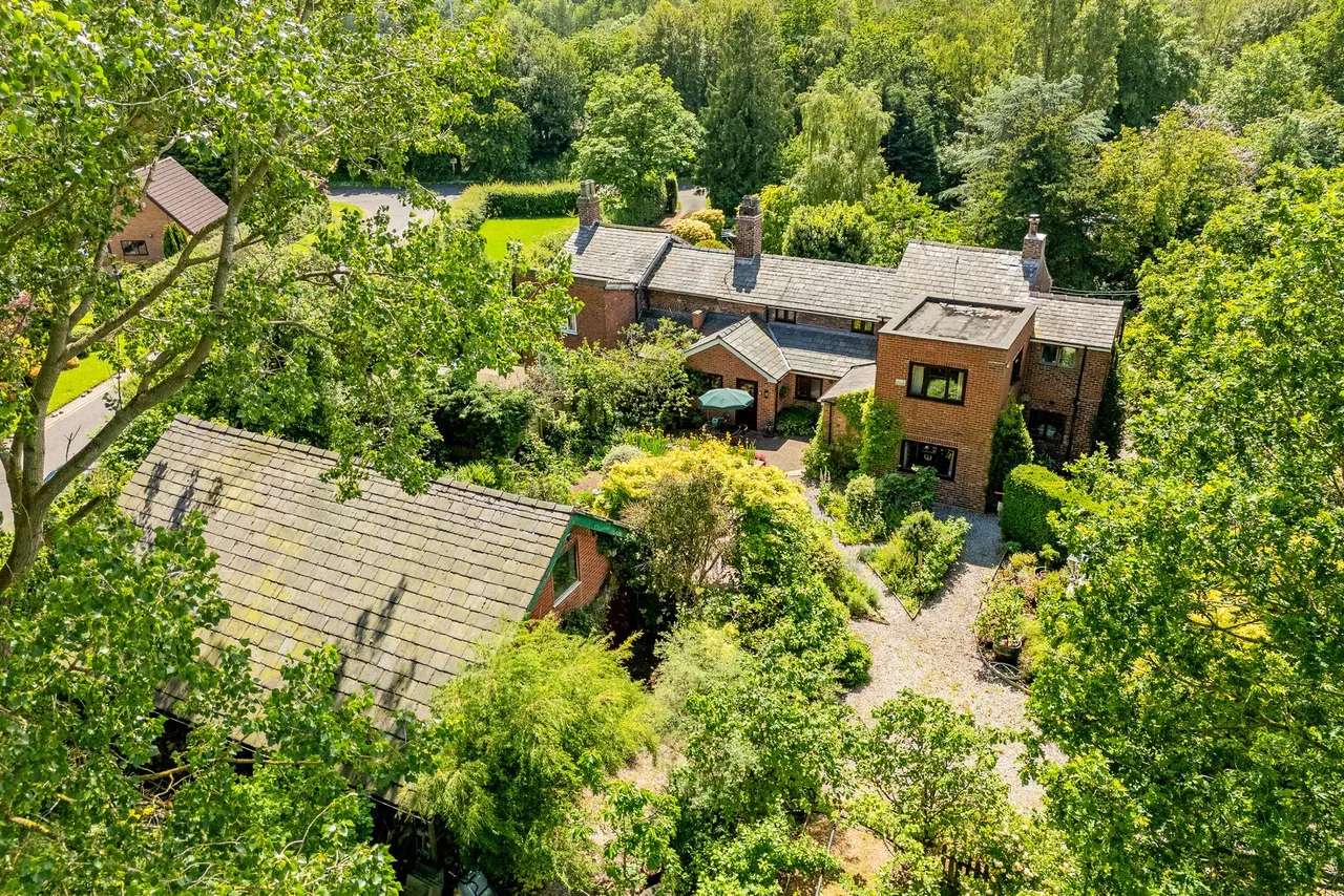 Lymm, photo 65