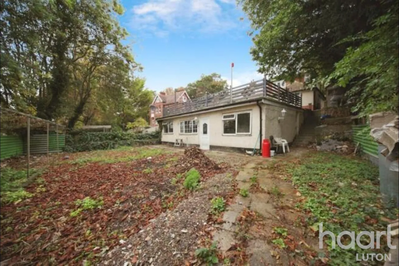 Hart Hill Lane, Luton, LU2, photo 10