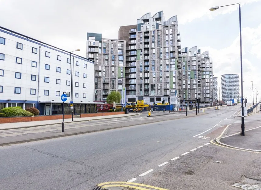 Sovereign Tower, Canning Town, E16, photo 17
