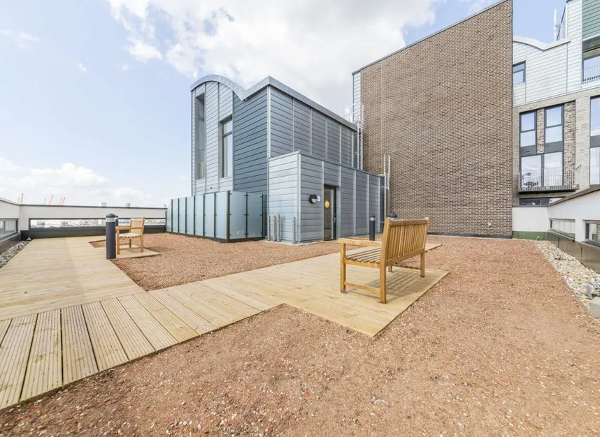 Sovereign Tower, Canning Town, E16, photo 13